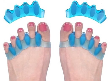 Budget Toe Stretchers: The cheaper alternative to Yoga Toes Budget Toe Stretchers: The cheaper alternative to Yoga Toes