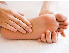 Foot Pain Symptoms: Foot Numbness. Common causes, treatment options and how to tell if it's something serious