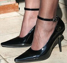 Regularly wearing high heels with a pointed toe puts you at high risk for developing foot bunions