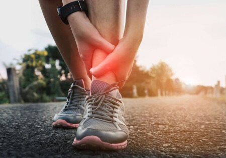 Tibialis Anterior Tendonitis: Common causes, symptoms, diagnosis and treatment of anterior tibial tendonitis Tibialis Anterior Tendonitis: Common causes, symptoms, diagnosis and treatment of anterior tibial tendonitis